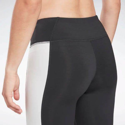 טייטס קצר ריבוק לנשים Reebok HB2333 PP Poly Leg. Short - RunOFF עכשיו במבצע ב