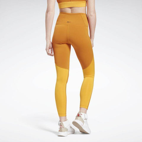 טייטס ריבוק נשים Reebok SH Beyond The Sweat Tight GU3278 - RunOFF עכשיו במבצע ב