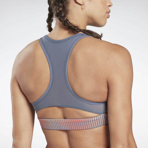 טופ ריבוק לנשים Reebok SH Hero Racer Bra AOP FT0743 smoky indigo - RunOFF עכשיו במבצע ב