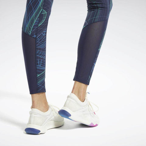 טיטס ריבוק נשים Reebok TS LUX PRFRM TIGHT-TECHTW FT0845 - RunOFF עכשיו במבצע ב