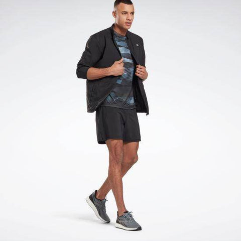 חולצ ריבוק לגברים Reebok RE SS AOP TEE FT1055 - RunOFF עכשיו במבצע ב