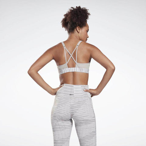 טופ ריבוק Reebok SR Hero Strappy P Bra-AOP FK5377 - RunOFF עכשיו במבצע ב
